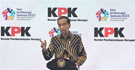 Jokowi Resmi Berhentikan Firli Bahuri Dari Jabatan Ketua Kpk