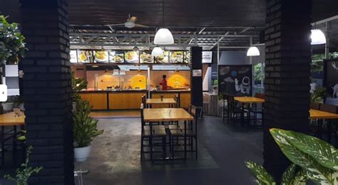 Info Tempat Bukber Di Purwokerto Resto Super Luas Cocok Buat Kumpul