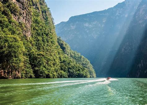 Embarcadero Cahuaré Descubre el Cañon del Sumidero