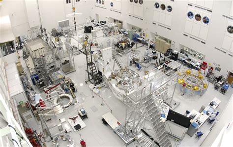 Working On Curiosity In JPL Spacecraft Assembly Facility NASA Jet