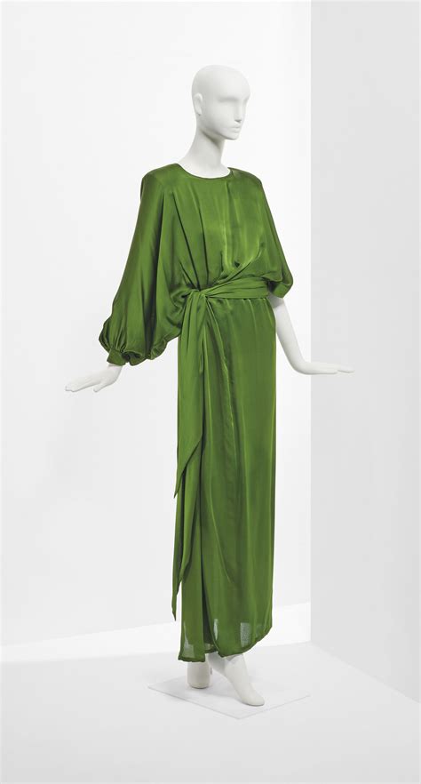 YVES SAINT LAURENT HAUTE COUTURE AUTOMNE HIVER 1990 1991 ROBE DE SOIR