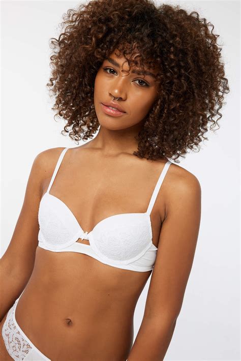 Ribbed Push Up Bra With Lace Detail Ardene