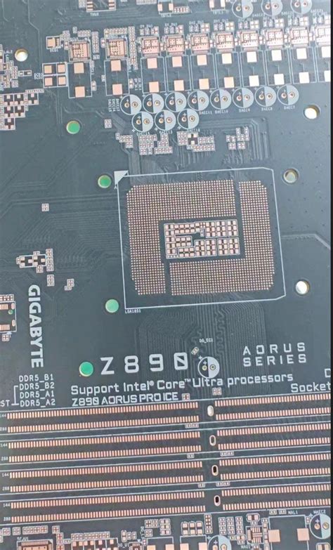 Gigabyte Aorus Z Pro Ice Filtran Capturas De Una Placa Z