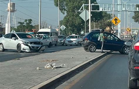 Aparatoso choque en el Periférico Ote