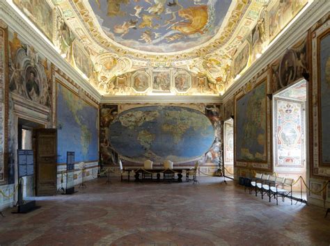 PALAZZO FARNESE CAPRAROLA VT Guide Turistiche Ufficiali