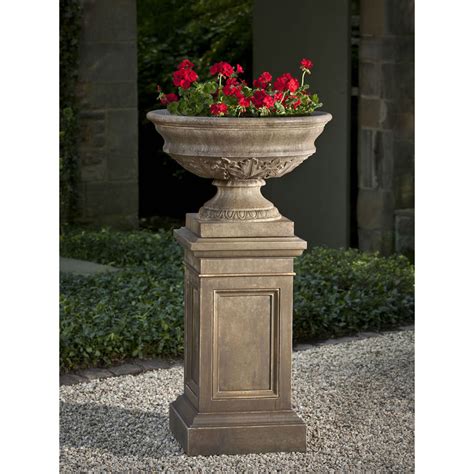 Large Coachhouse Urn Planter On Pedestal Kinsey Garden Decor