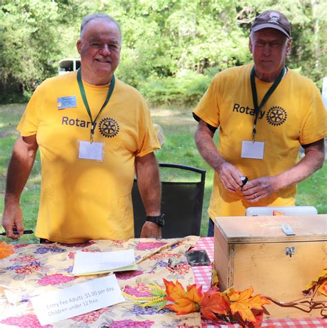 HELPING AT FALL FAIR Rotary Club Of Powell River