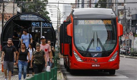 Transporte público de Curitiba e a perda de passageiros para aplicativos