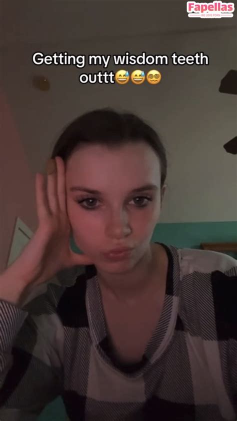 Izassassin Nude Leaks Fapellas