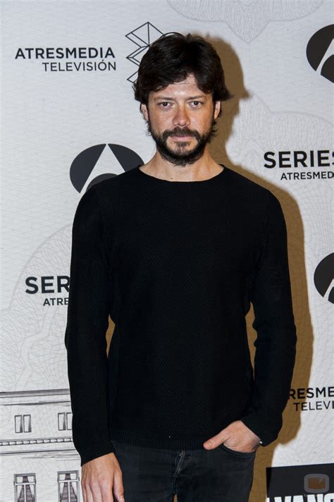 Álvaro Morte en la presentación de La Casa de Papel Fotos FormulaTV