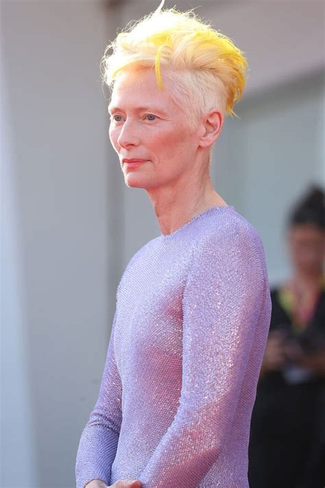 Tilda Swinton 61 Looks Glamorous In Figure Hugging Lilac Dress And