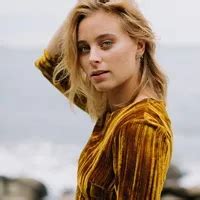 Skinny Amateur With Small Tits Ivy First Time Fucked On Cam XHamster