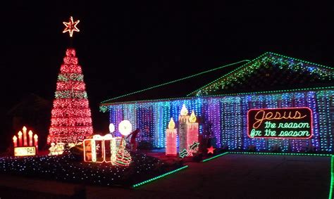 Outrageous Christmas Light Displays That Win Christmas