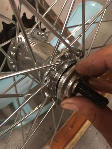 Replacing Huffy Cruiser Bike Rear Tire Has Me Confused Axle Assembly