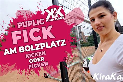 Öffentlicher Sex am Fußballplatz Kira Kane Heisse Pornos