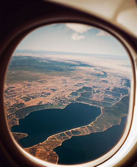 Por Qu Las Ventanas De Los Aviones Son Redondas One Air