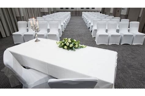 DoubleTree by Hilton Edinburgh Airport Weddings | Offers | Packages