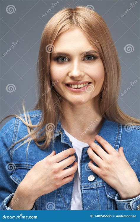 Beautiful Blonde Woman Dressed In A Denim Jacket Stock Image Image Of Fashion People
