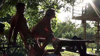 Helene En La Mesa XVIDEOS