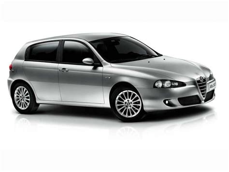 Alfa Romeo 147 1 9 JTD MultiJet Distinctive 2005 Driving Impression