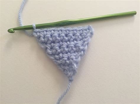 How To Crochet Triangles In Spiral Rounds Artofit