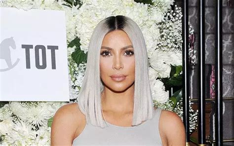 55 Stunning Kim Kardashian Hairstyles And Haircuts Fabbon