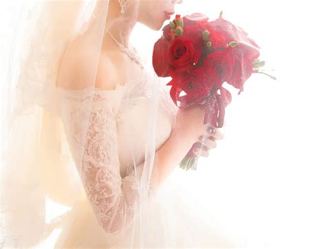 Nos Astuces Pour Oser La Robe Fleuri Mariage