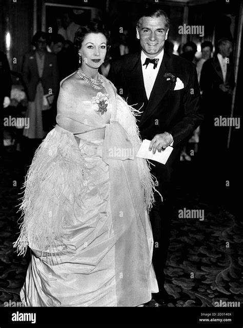 1957 Actor Sir Laurence Olivier And His Actress Wife Vivien Leigh In