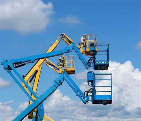 Why Should You Choose A Towable Boom Lift For Aerial Jobs