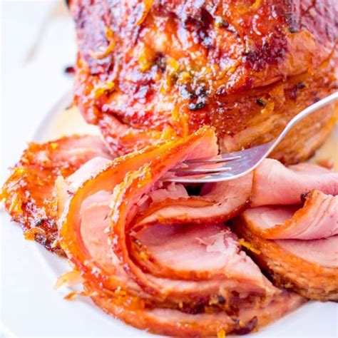 40+ Ham Dinner Ideas - JUICY Baked Ham and Leftover Ham Recipes