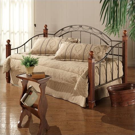 Camelot Wood And Metal Daybed In Cherry Finish With Pop Up Trundle