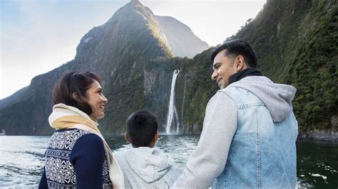 Milford Sound Day Tour From Te Anau Greatsights New Zealand