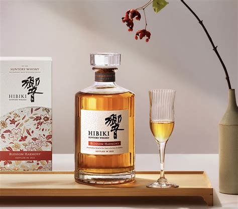 The House of Suntory: Hibiki Blossom Harmony - Limited Edition