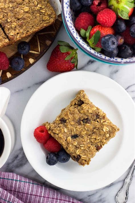 Healthy Baked Oatmeal Bars