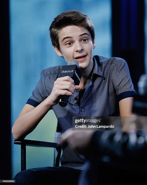 Corey Fogelmanis Discusses Hiis Role In Girl Meets World During Aol