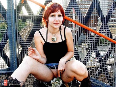 UK Exhibitionist Sandy ZB Porn