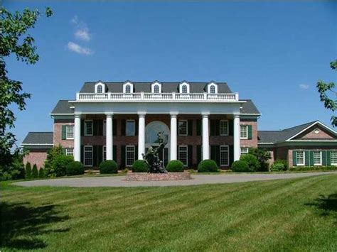 Selling Luxury Homes in Louisville & Prospect