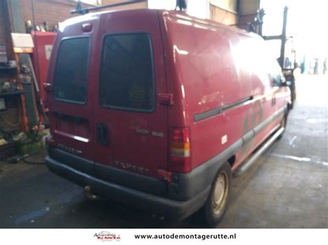 Peugeot Expert 2 0 HDi 110 Schrottauto 2005 Granit