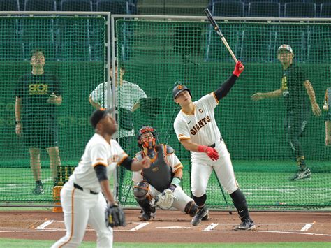 【巨人】杉内俊哉コーチ「順調にきている」シート打撃登板の救援陣に Baseball Post（ベースボールポスト）