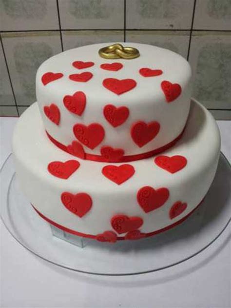 Bolo De Casamento Vermelho E Branco Simples - Bolo de Casamento Vermelho e Branco - 40 Fotos e Como fazer