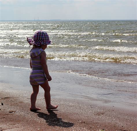 Gambar Pantai Pasir Lautan Orang Orang Matahari Gelombang Musim