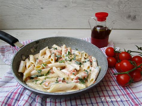 Pasta Con Pomodori Rucola E Panna