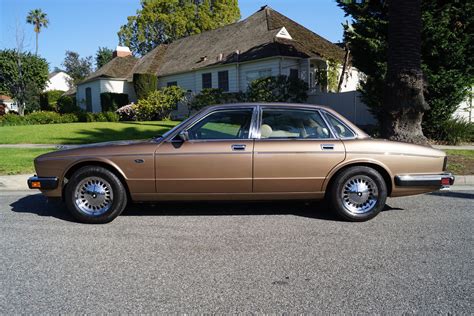 1989 Jaguar XJ-Series XJ6 Vanden Plas Stock # 915 for sale near ...