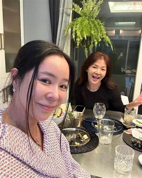 リー・ウネ・ヨンさんのインスタグラム写真 リー・ウネ・ヨンinstagram 「하명돌요리사님👩‍🍳 Cheese Romance