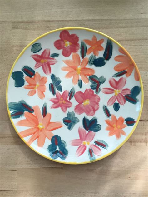 Assiette à fleurs en faïence Peinture sur céramique Modèles de