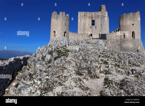 Rocca Calascio Mountaintop Medieval Fortress The Castle Of Rocca