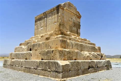 Pasargadae Stock Photos, Royalty Free Pasargadae Images | Depositphotos