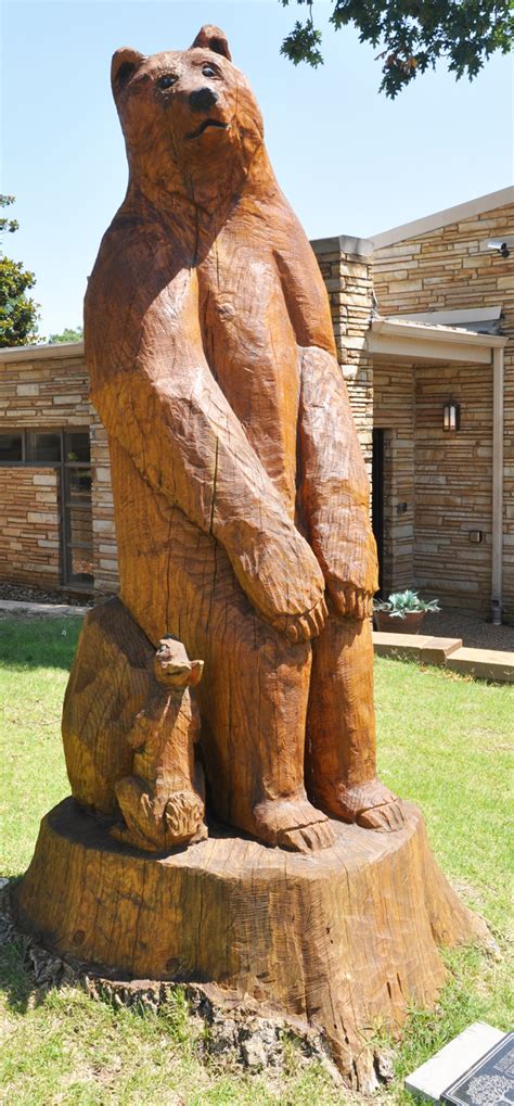 Bear Statues Roadsidearchitecture