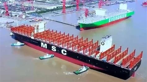 Las alucinantes dimensiones del nuevo barco carguero más grande del