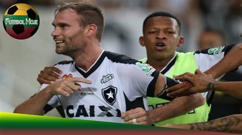 Afirma O Lideran A E Hero Smo Carli Completa Jogos No Botafogo